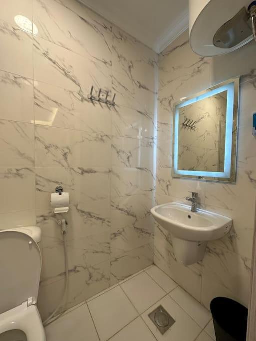 Privet Near Downtown Kh&Sh Appartement Ash Shumaysani Buitenkant foto
